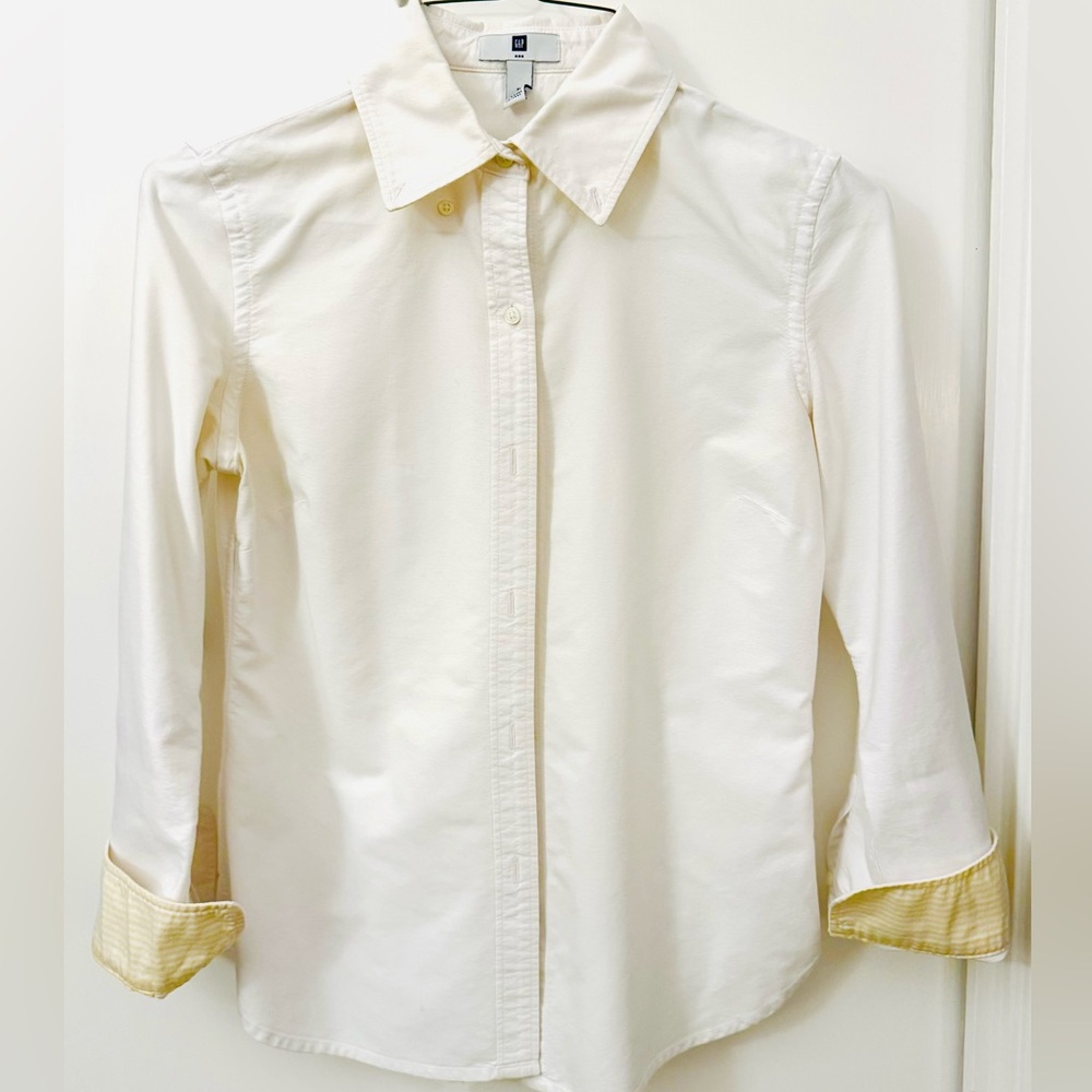 GAP White Cotton Button Down Shirt w/yellow Stripe Collar & Cuffs